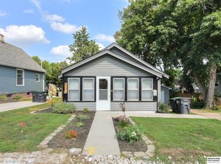 975 S 50th Ave, Omaha, NE 68106