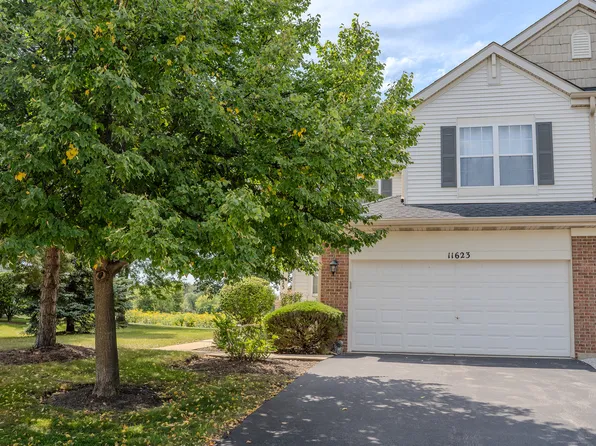 11623 Grand Canyon Ave #D, Huntley, IL 60142