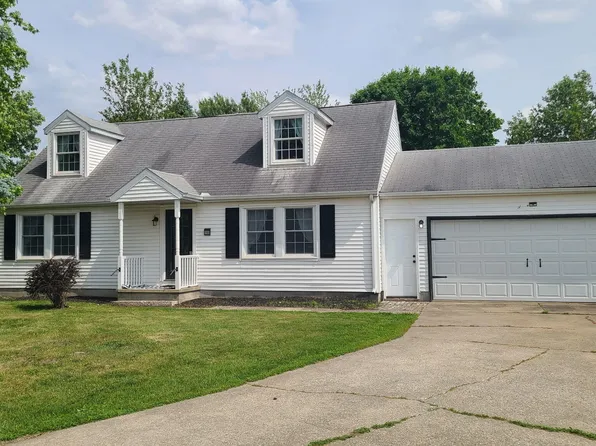 703 Dorothy Ct, Wanatah, IN 46390