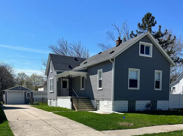 725 Orange St, Wyandotte, MI 48192