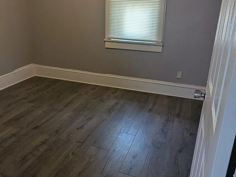 1524 Mount Herman St — Photo 9