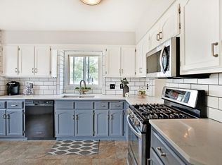 4128 Parkway Ponds Ln, White Bear Township, MN 55110