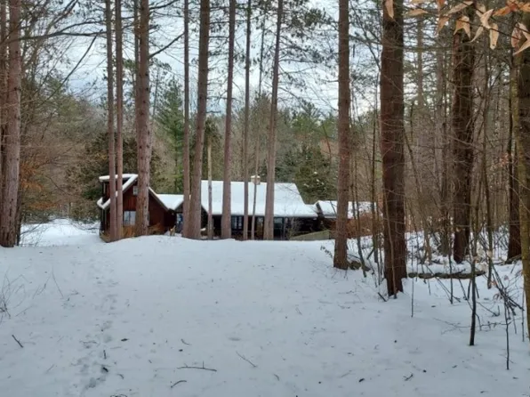 1736 W Tinmouth Road, Clarendon, VT 05777