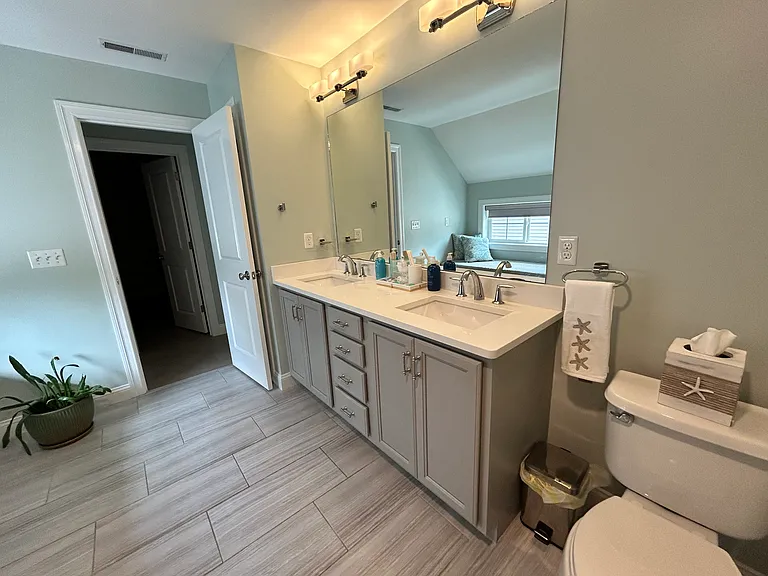 Guest Bathroom.