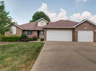 3643 W Kingsley St, Springfield, MO 65807