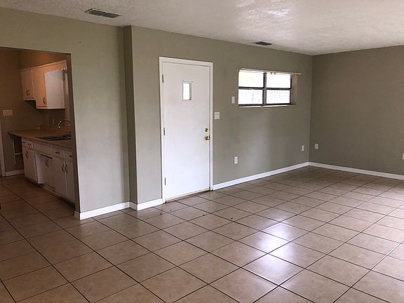 2nd image of 2208 SW Avenue B