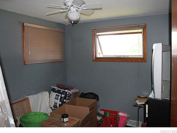 5th image of 189 Diane Dr