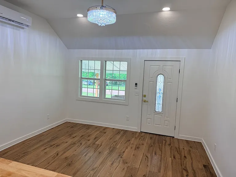 720 Klabzuba Ave — Photo 13