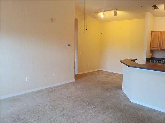 5th image of 5959 Westgate Dr APT 1534