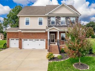 8112 Ridgeback Ct, Stokesdale, NC 27357