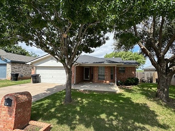 2nd image of 45 Woodcock Cir