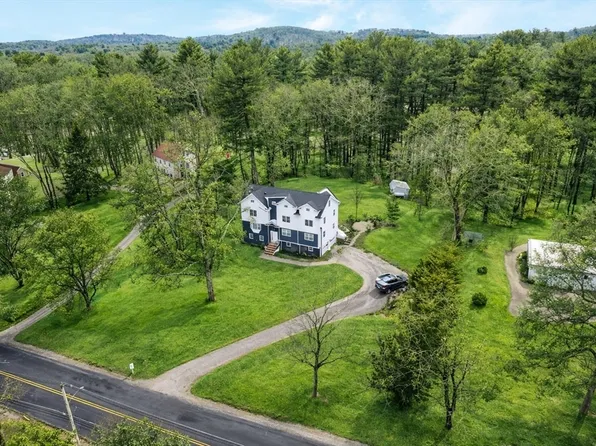 445 Salem St, North Andover, MA 01845