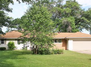 8564 Mississippi Blvd NW, Coon Rapids, MN 55433