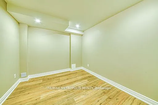 1201 Chateau Ct #BSMNT — Photo 9