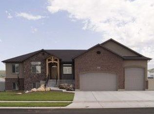 4076 Mountainbrook Way, Mountain Green, UT 84050