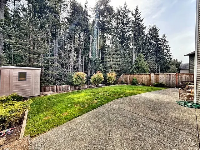 21302 Brevik Pl NW — Photo 41