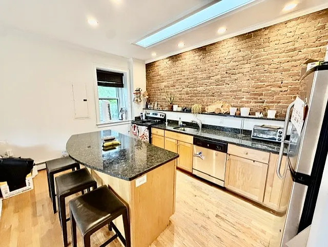 435 Beacon St #6 — Photo 18