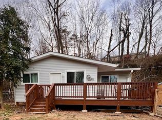 76 Walnut Ln, Asheville, NC 28804