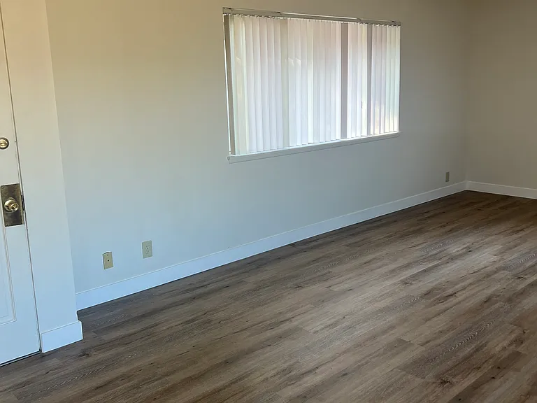 156 Alcor Ave — Photo 4