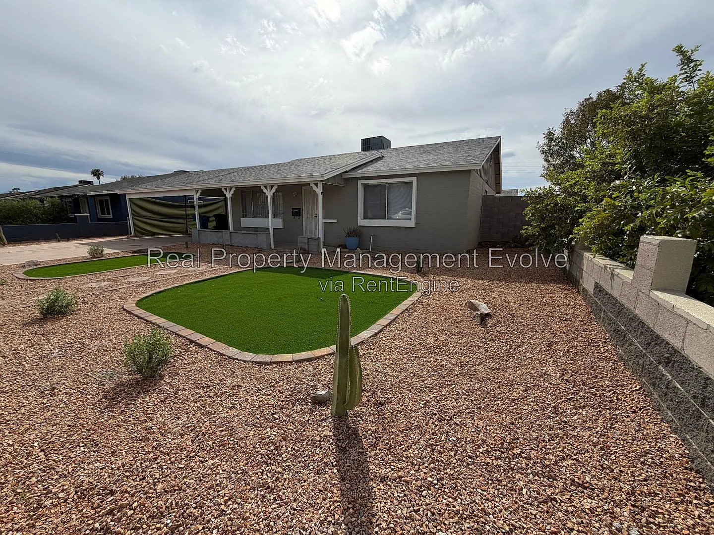 3 bed, 2.0 bath, 1260 sqft, $1,800 — Photo 2