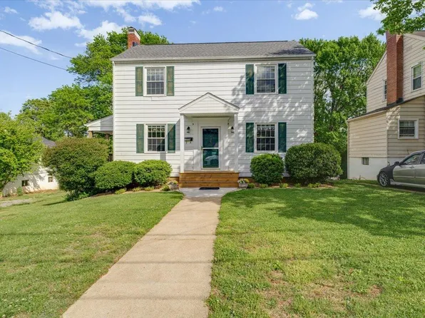 209 Huntington Blvd NE, Roanoke, VA 24012