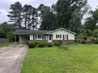 911 Betty St SW, Decatur, AL 35601