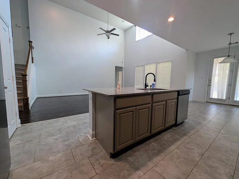 8343 Sedona Ridge Dr — Photo 6