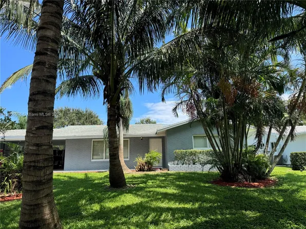 1607 Seabrook Rd, Jupiter, FL 33469