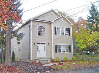 16 Newark Ave, Spotswood, NJ