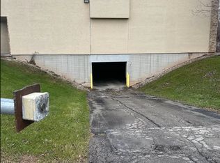 290 S Kools St #9, Appleton, WI 54914