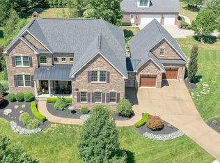 4818 Stonebridge Dr, Gibsonia, PA