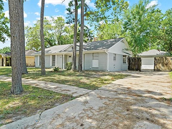 2nd image of 23215 Canyon Lake Dr