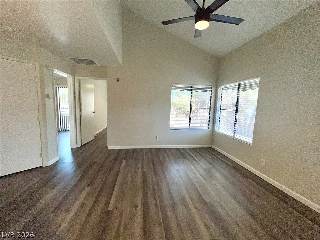 2 bed, 1.0 bath, 618 sqft, $1,050 — Photo 4