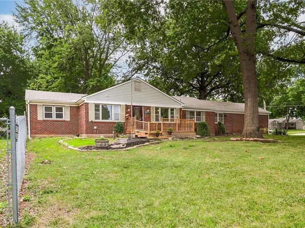 11421 Orchard Rd, Kansas City, MO 64134