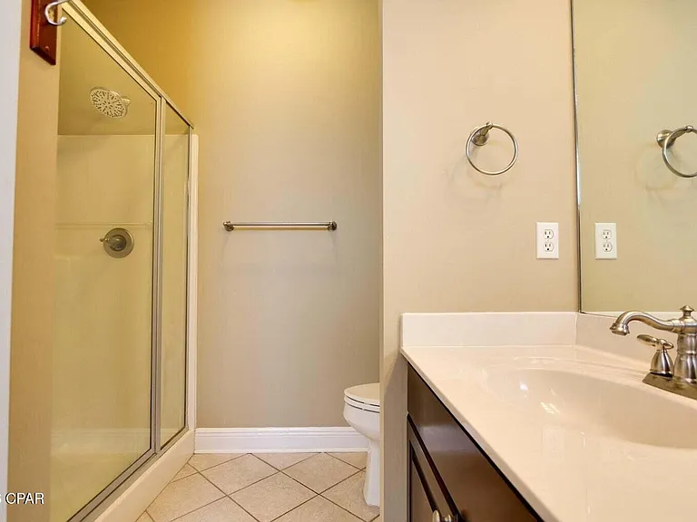 4026 Oak Forest Dr — Photo 17
