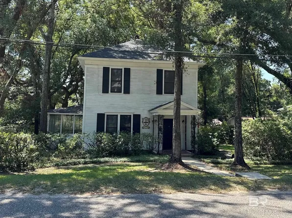 51 N Bayview St, Fairhope, AL 36532
