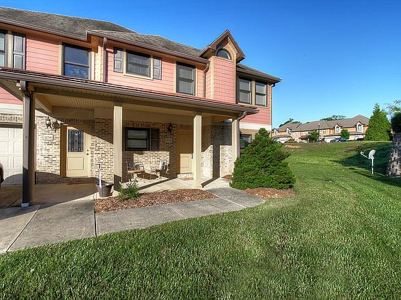 2nd image of 254 Westshore Pt #0