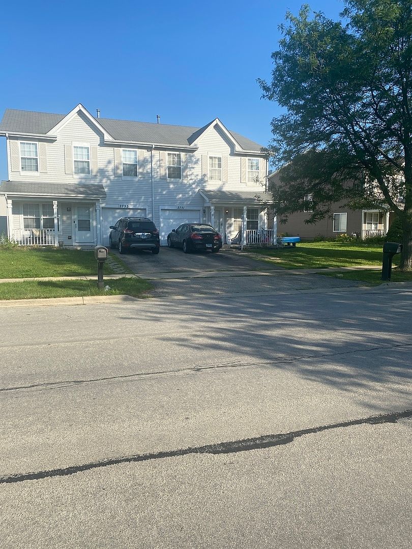 2751 Cedar Glade Rd, Naperville, IL 60564 | Zillow