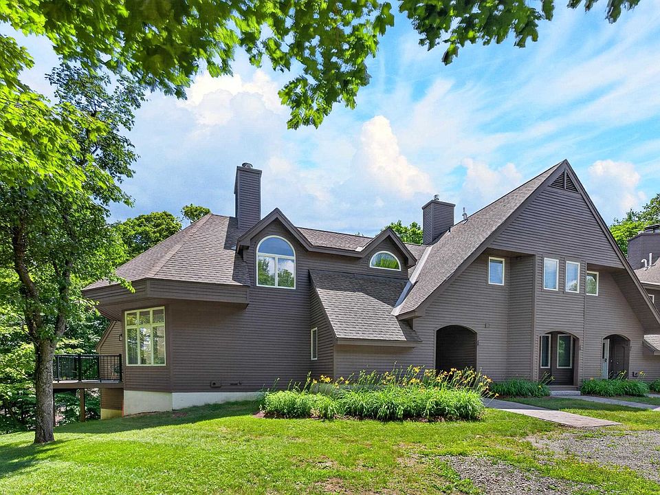 1st image of 11 Dutchman Lane #4A