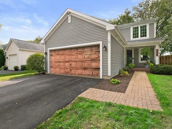 490 Cambridge Dr, Grayslake, IL 60030