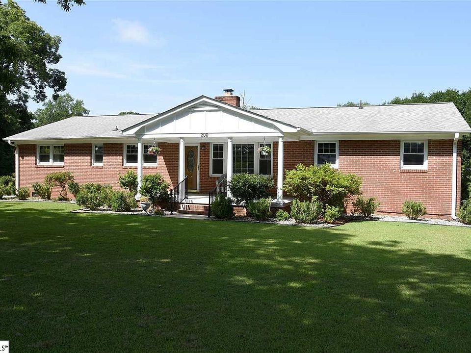 1st image of 200 Childress Cir