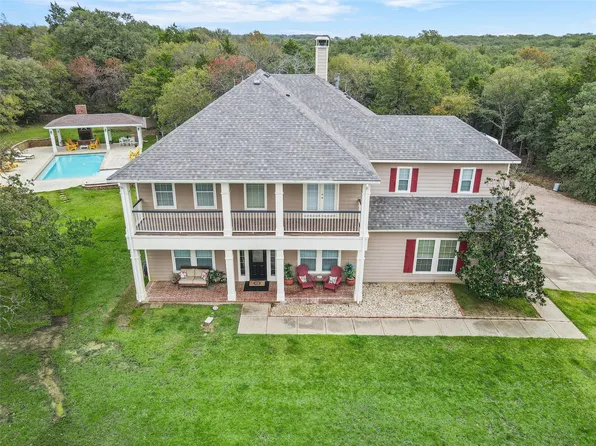 1466 County Road 2255, Valley View, TX 76272