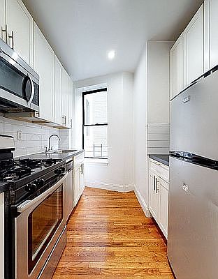 3rd image of 125 W 116th St APT 5C