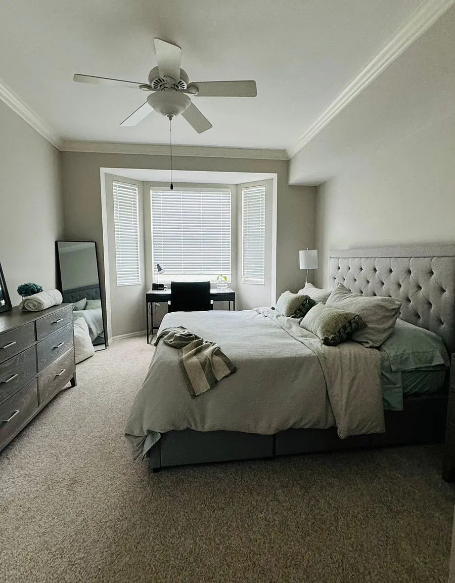 2 bed, 1160 sqft, $2,500 — Photo 3