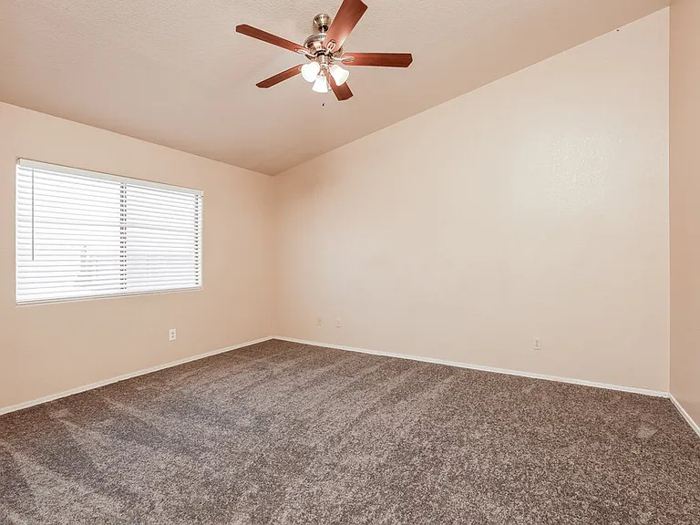 4398 W Veranda St — Photo 9