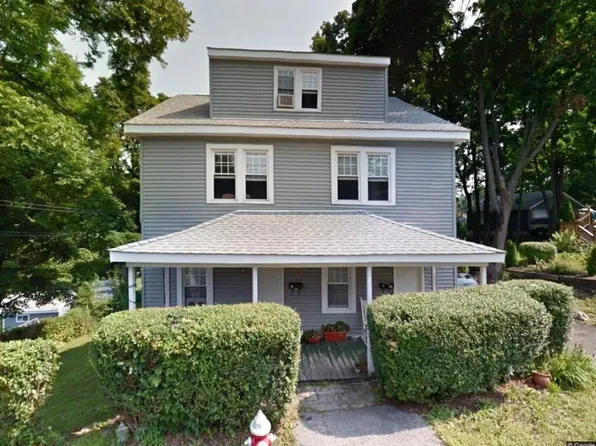 12 Alice St #2, Beacon, NY 12508
