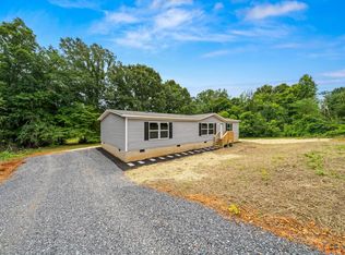 125 Alabama Ave, Etowah, TN 37331