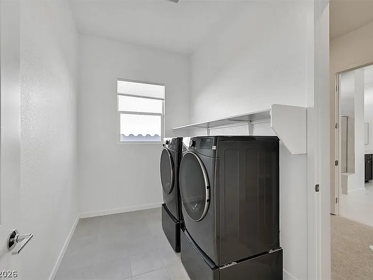 73 Atrani Bay Ct — Photo 23