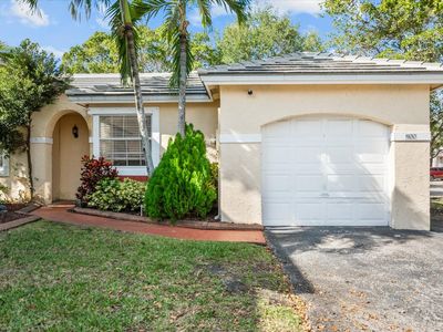 800 NW 99th Ave, Plantation, FL, 33324