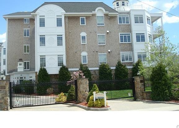 2nd image of 34 Shipyard Ln Unit F